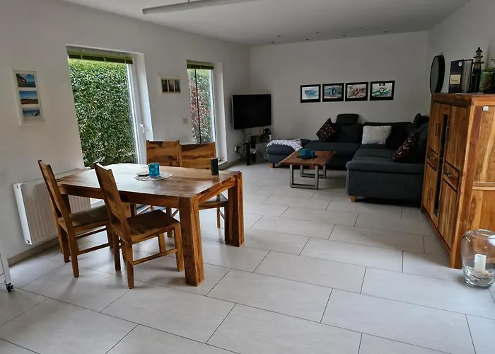 Ferienhaus An Der Brunnenaue 4 Sterne, E-Ladestation Am Haus, Wlan, Netflix, Garten